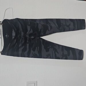 Black grey camo leggings
